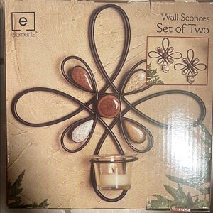 Elements Floral Loop Wall Sconce Candle Holder in Bronze and Amber